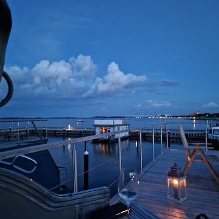 Hotel Hausboot Liliput Stralsund Exterior foto