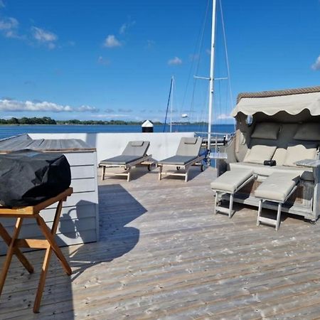 Hotel Hausboot Liliput Stralsund Exterior foto