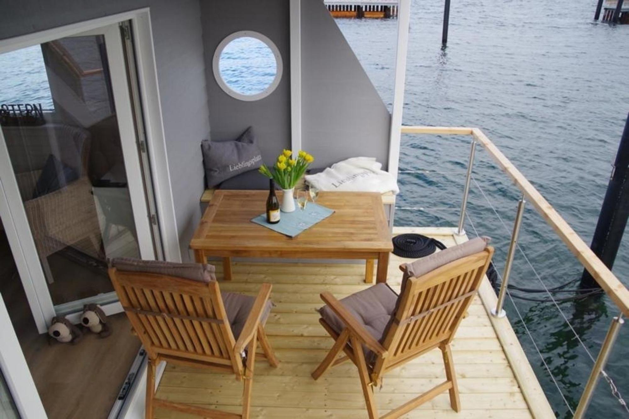Hotel Hausboot Liliput Stralsund Exterior foto