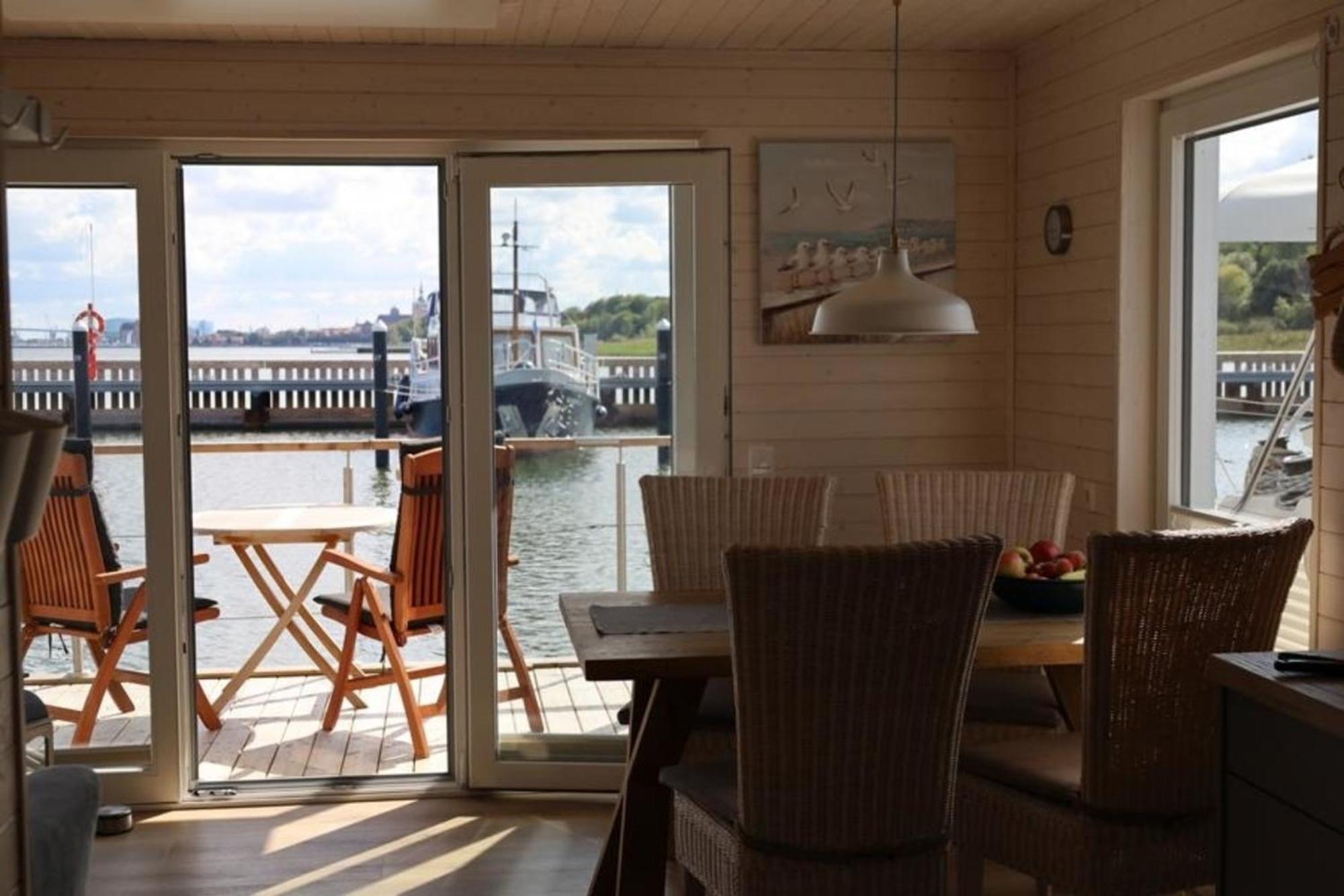 Hotel Hausboot Liliput Stralsund Exterior foto